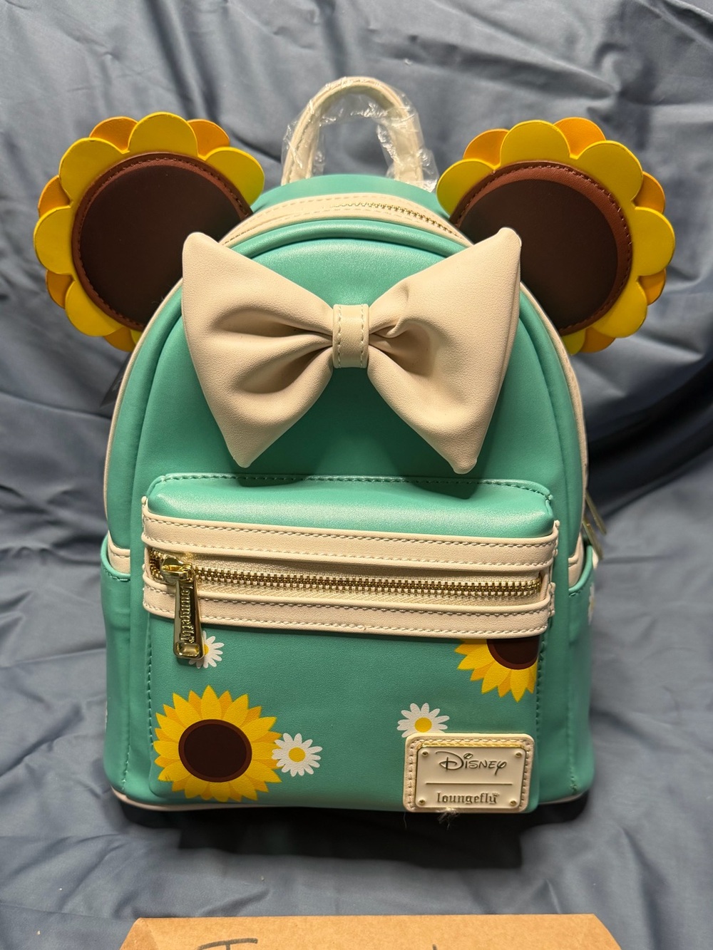 Disney Loungefly NWT Minnie with Sunflower Bow Mini Backpack